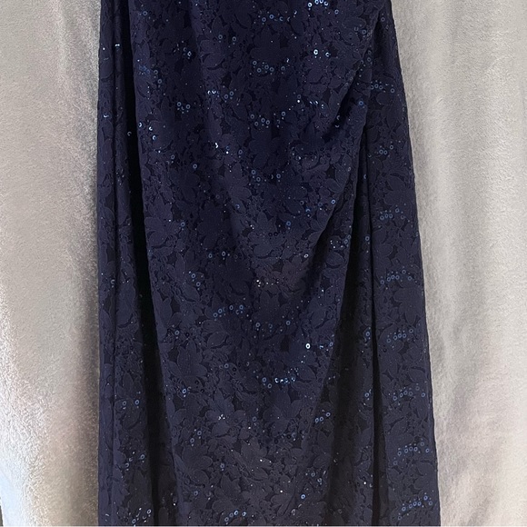 Floor length navy formal dress - Picture 4 of 6